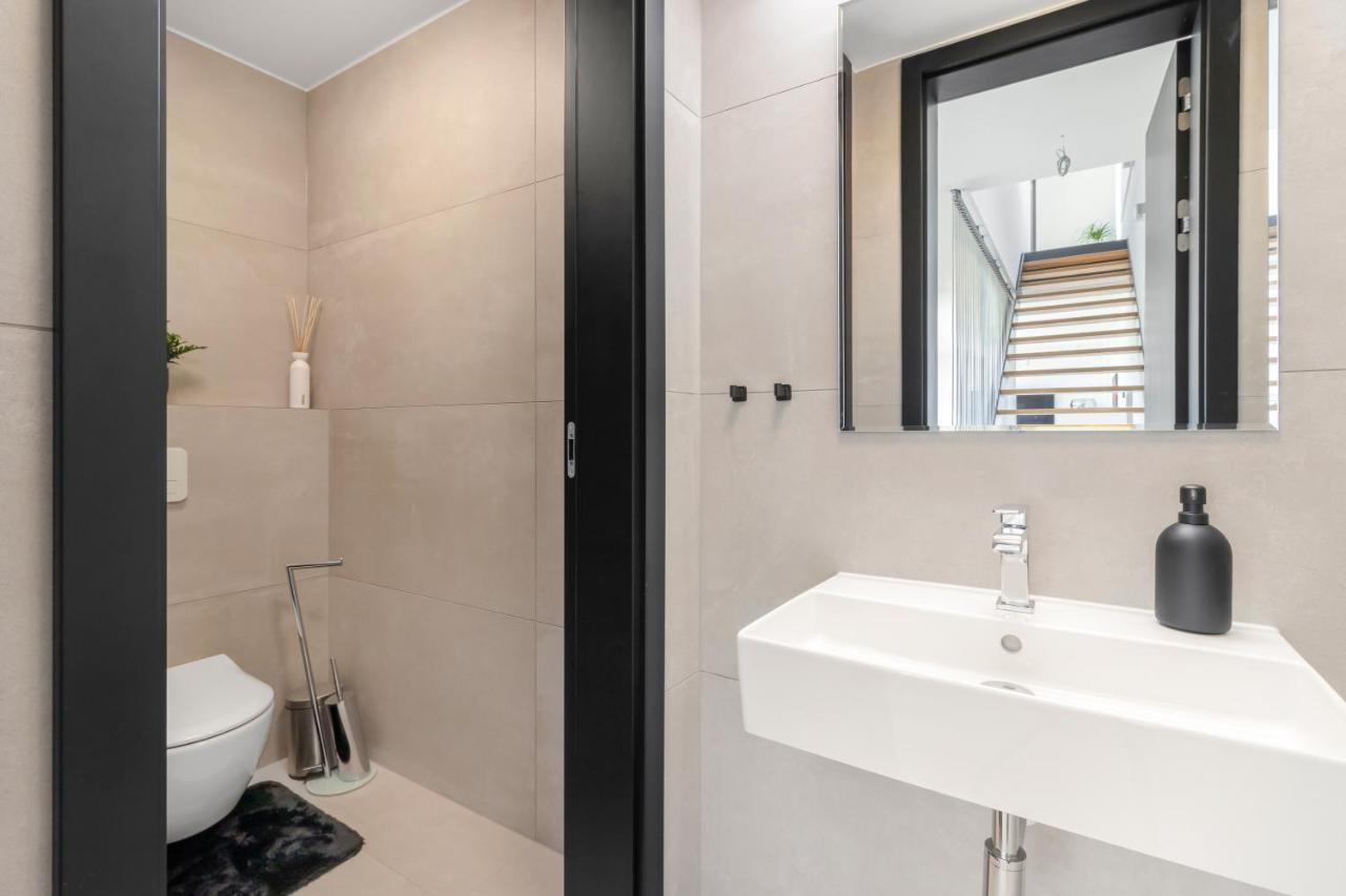 Appartamento Luxury Penthouse Praga Esterno foto