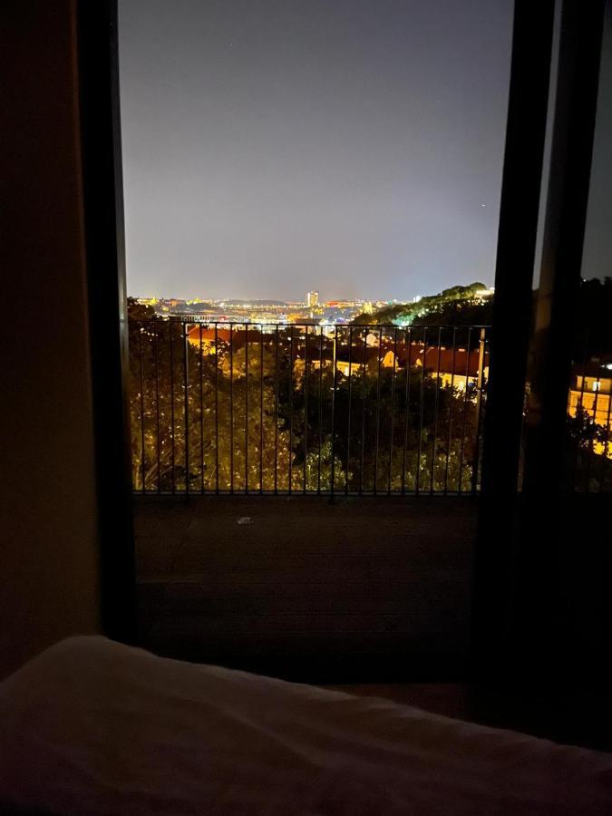 Appartamento Luxury Penthouse Praga Esterno foto