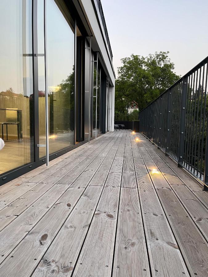 Appartamento Luxury Penthouse Praga Esterno foto